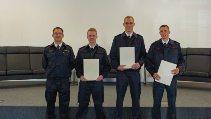 FW-MK: Neue Brandmeister für die Feuer- und Rettungswachen im Märkischen Kreis