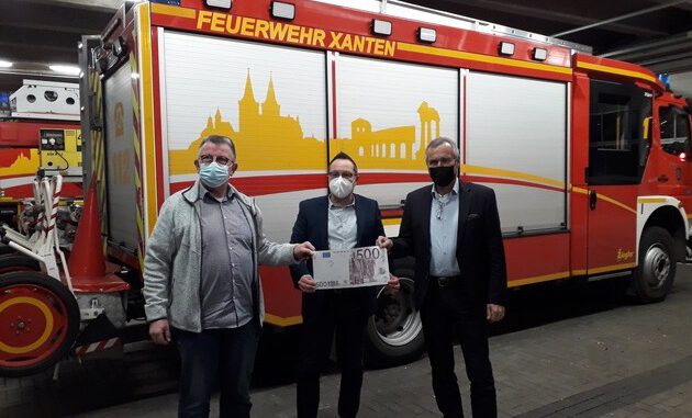 14122021_Spendenuebee_Foerderverein.jpg
