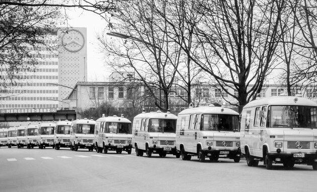 Rettungswagen_CC-.jpg
