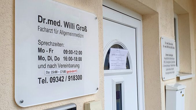 Praxis-Gross-22-01-klein.jpg