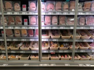 Fleisch und Wurst im Supermarkt, über dts Nachrichtenagentur