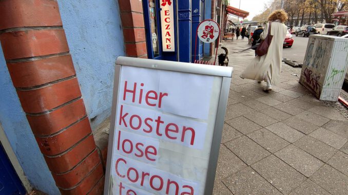 Kostenloser Corona-Test in einer Apotheke, über dts Nachrichtenagentur