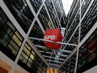 SPD-Logo im Willy-Brandt-Haus, über dts Nachrichtenagentur