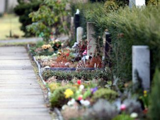 Friedhof, über dts Nachrichtenagentur