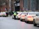 Taxis warten vor Impfzentrum, über dts Nachrichtenagentur
