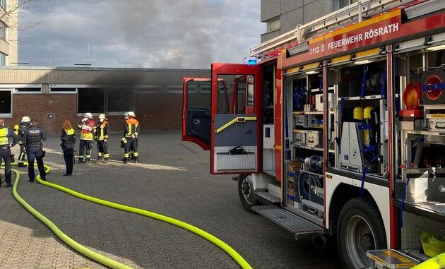 Feuer_FvS_220314_01Ferwehr_Roesrath.jpg