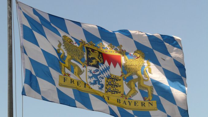 1651154388_bavarian-flag-flag-bavaria-germany-5885.jpg