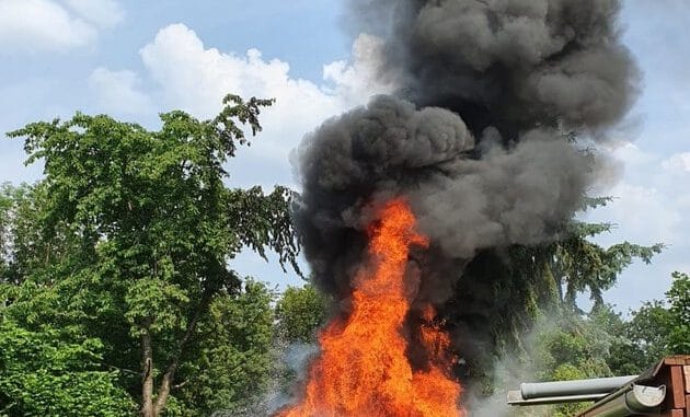 IMG-FeuerGartenhuette_Symbolbild.jpg