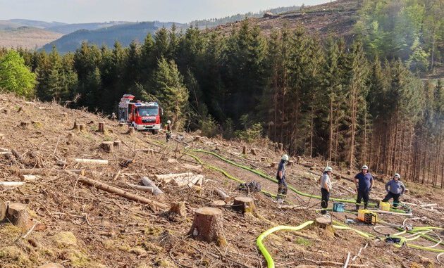 2022-05-03-waldbrand-maumke-6944.jpg
