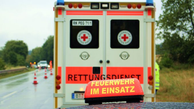 fire-emergency-medical-services-4338770.jpg