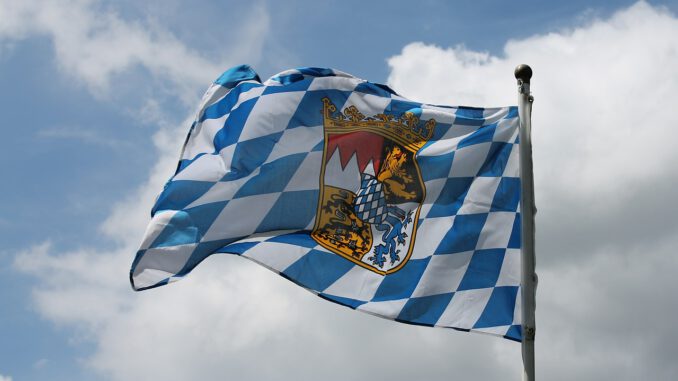 1664453156_bavaria-flag-banner-swiss-francs-595684.jpg