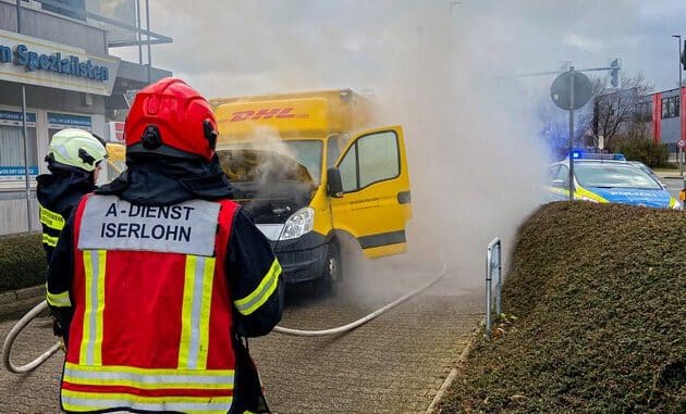 F0-PKW-Baarstrasse-24.Dezember2022.jpg