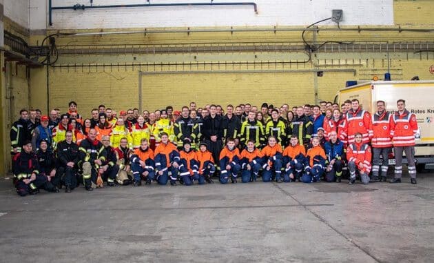 23-03-25_KatS_U776buGruppenfoto_001.JPG