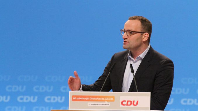 Jens_Spahn_CDU_Parteitag_2014_by_Olaf_Kosinsky-21.jpg